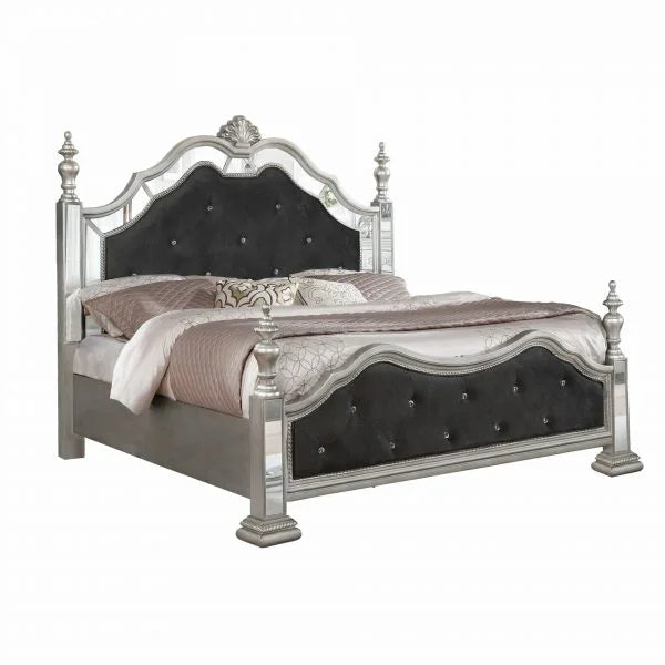 Maja Velvet Panel Bed with Bed Posts (Black)