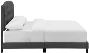 Amelia Upholstered Fabric Bed (Gray)