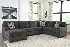 Ballinasloe 3-Piece Sectional with Left Chaise (Smoke)