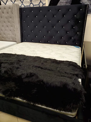 Chantilly Velvet Upholstered Bed with Nailheads & faux Diamonds (Black)