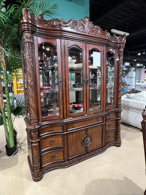 Canyonville Hutch and Buffet Cabinet (Brown Cherry)