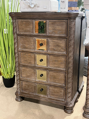 Timandra Transitional Chest (Natural Tone)