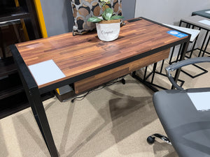 Quincy Industrial-style Desk (Dark Oak/Matte Black) – Fully Furnished