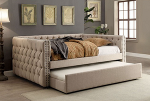 Suzanna Tufted Daybed In Beige Twin