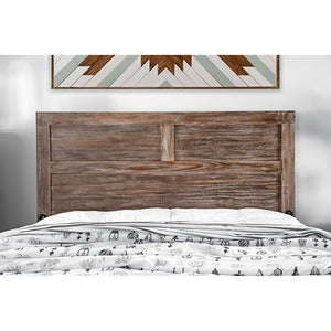 Wynton Rustic Bed (Weathered Light Oak)