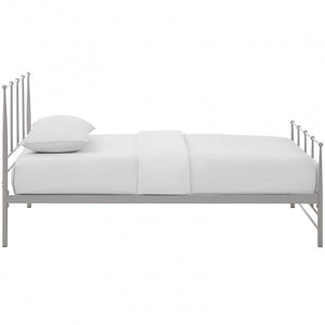 Estate Metal Bed in Gray