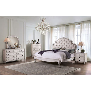 Esther Traditional Bed (White)